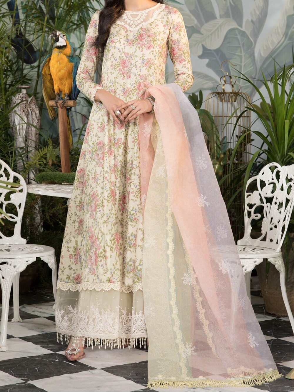 Maria B Luxury Lawn Suit